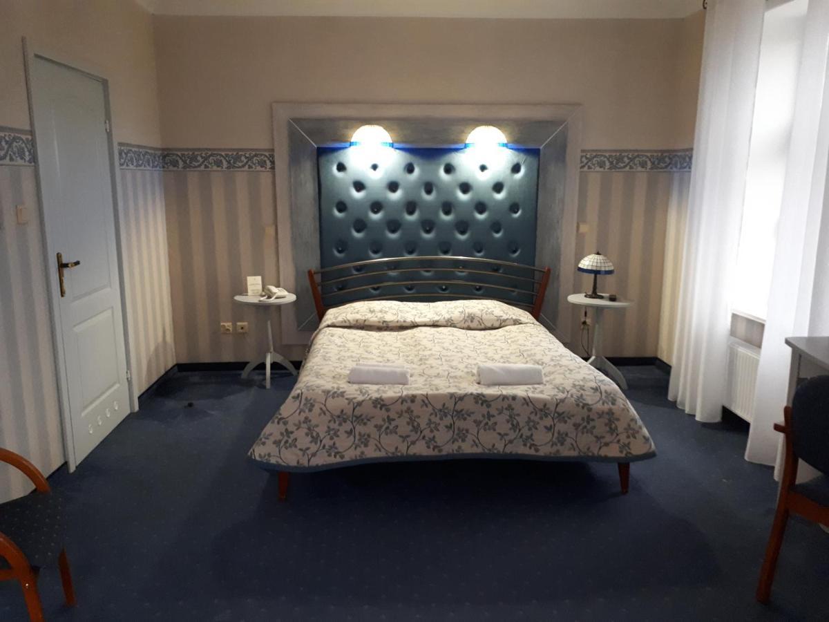 Hotel Marmulowski ベジヘロボ エクステリア 写真